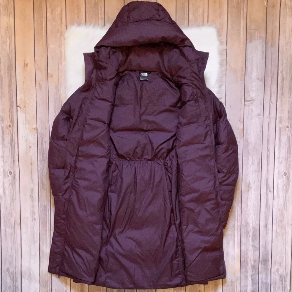 The North Face Women’s Metropolis Parka Coat In Blackberry Wine - Picture 5 of 10